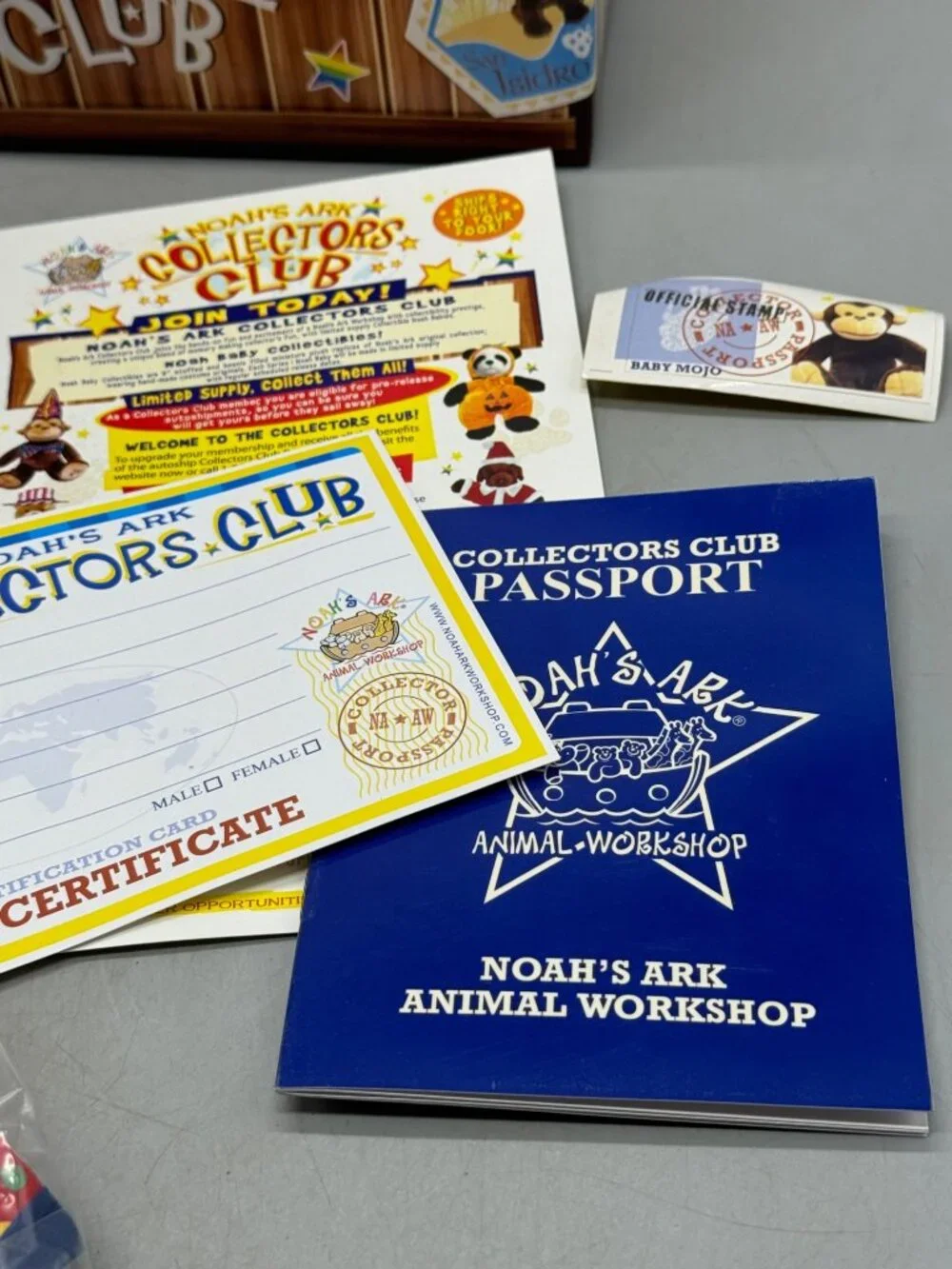 Noahs Ark Collectors Club Baby Mojo Monkey plush Set With Box & Accessories READ